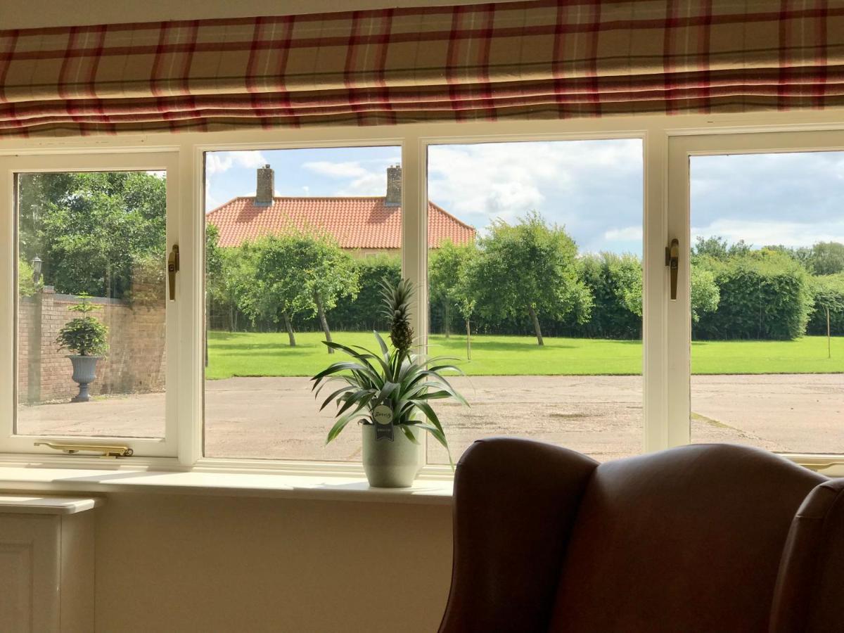 Charming Hen Cottage Countryside Retreat Lincoln Newball Buitenkant foto