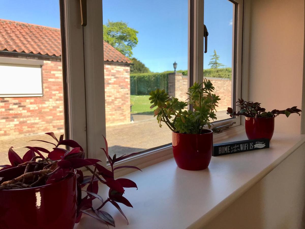 Charming Hen Cottage Countryside Retreat Lincoln Newball Buitenkant foto