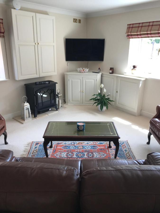 Charming Hen Cottage Countryside Retreat Lincoln Newball Buitenkant foto